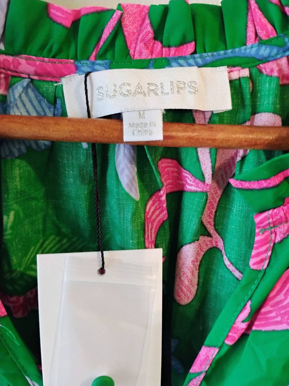 Sugarlips Green Floral Flutter Sleeve Blouse - Picture 2 of 4
